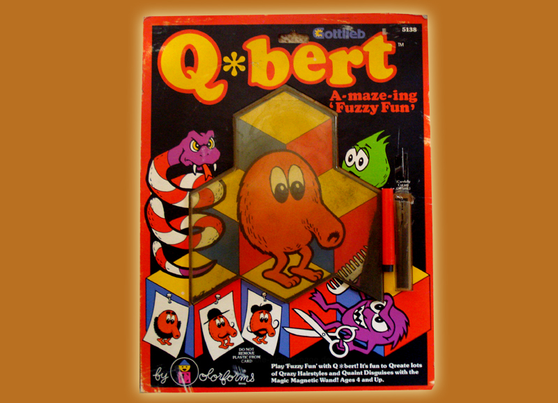Colorforms Q*bert A-maze-ing Fuzzy Fun (Q-bert, Qbert) [RN:7-3] [YR:83][SC:US][MC:US]