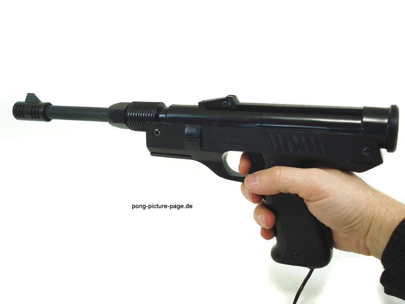 Pong Light Pistol: Thundercolt Supermarksman 304 [RN:5-1] [YR:77] [SC:GB][MC:HK]